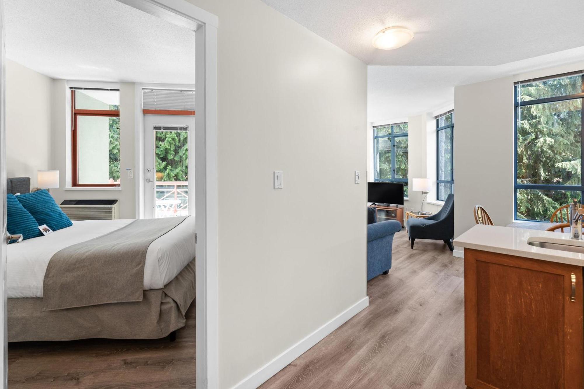 Alpenglow Lodge Bear Wonder One Bedroom By Mva Whistler Exteriör bild